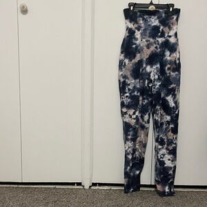Young Fabulous & Broke Navy and Beige Tie-Dye Sweatpants
